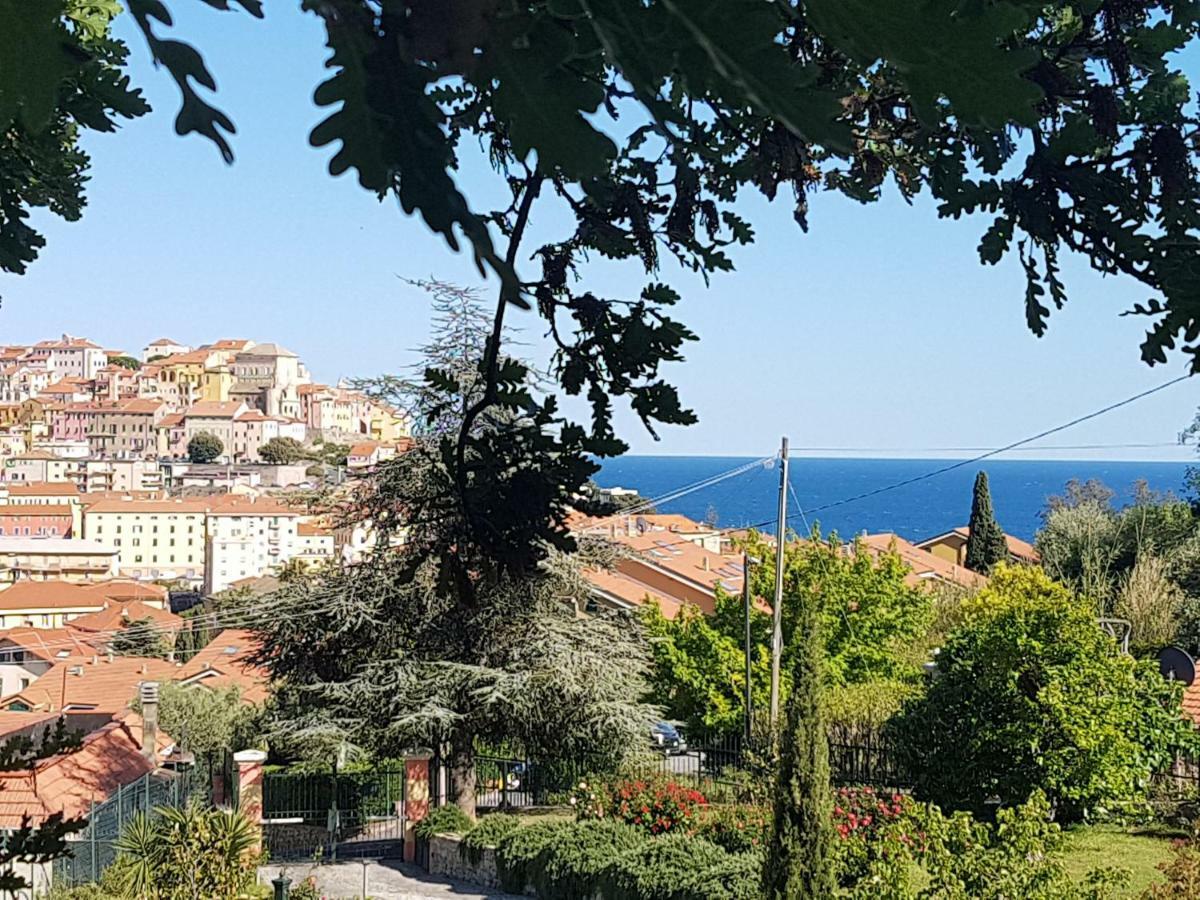 Villa Caterina อิมเปรีอา ภายนอก รูปภาพ